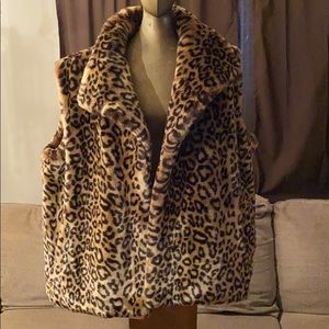 Beautiful Dennis Basso Animal Print Vest